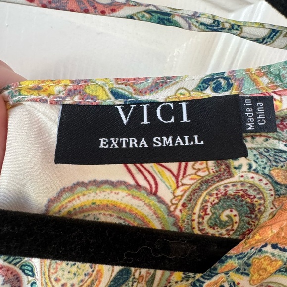 VICI Paisley Print Deep V Long Sleeve Silky Boho Maxi Dress Size XS - Picture 7 of 10